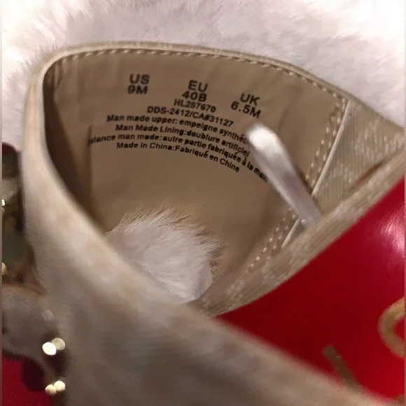 Halston Beige Heels - Picture 5 of 6